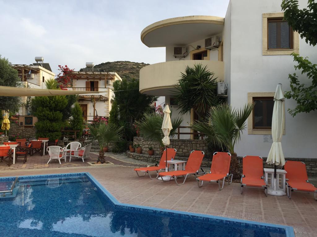 Vrisi Apartments & Villa Pitsidia Luaran gambar