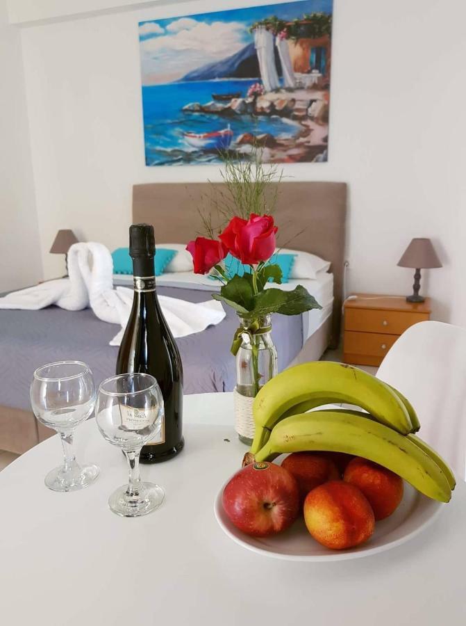 Vrisi Apartments & Villa Pitsidia Luaran gambar